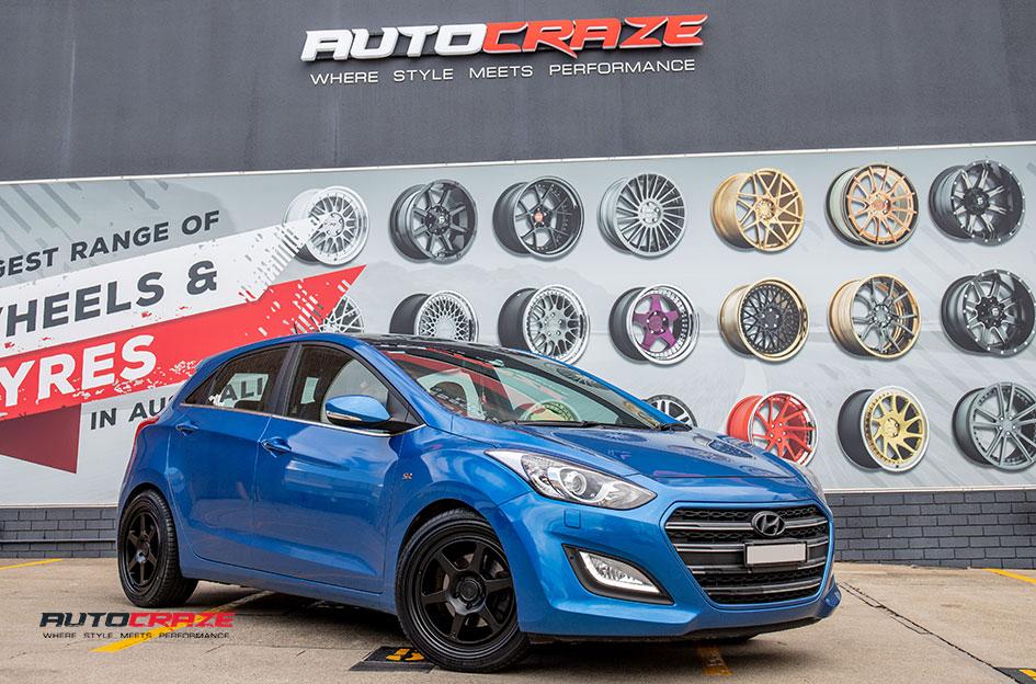 HYUNDAI I30 MR136 SATIN BLACK